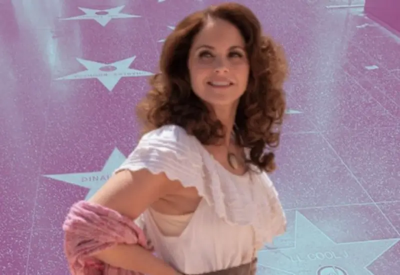 La cantante y actriz Lucero en una fotografía de su niñez, recordando el casting que cumplió su sueño de salir en televisión.