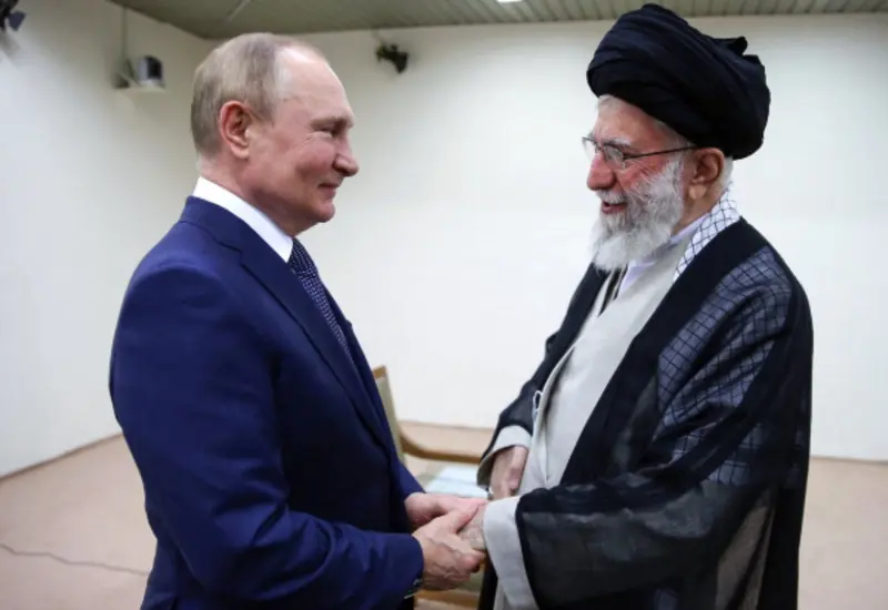 El presidente de Rusia, Vladimir Putin, en una imagen que ilustra su condena al asesinato de Alí Jamenei, calificado como violación al derecho internacional.