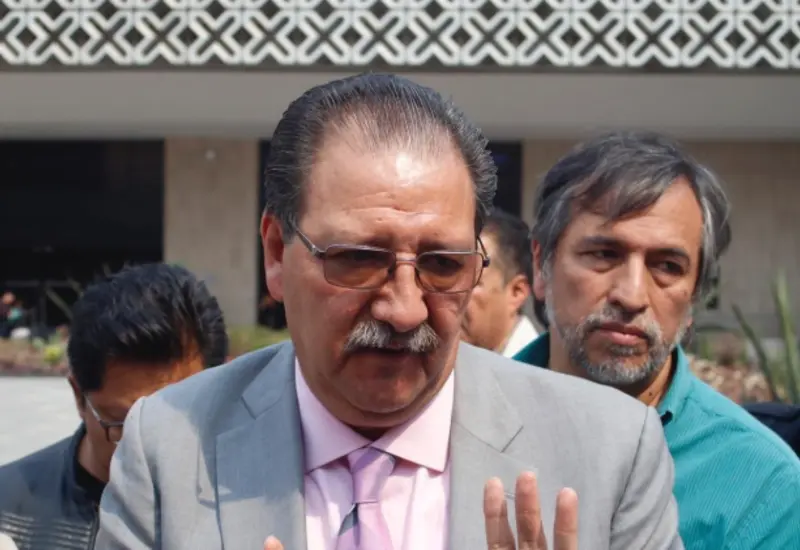 El diputado Reginaldo Sandoval Flores, coordinador del grupo parlamentario del PT, en el contexto de la postura del partido contra la Reforma Electoral.