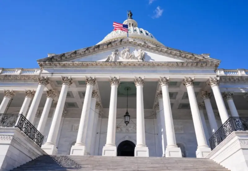 El Capitolio de Estados Unidos, donde el Senado aprobó con 52 votos a favor la ofensiva militar estadounidense en Irán.