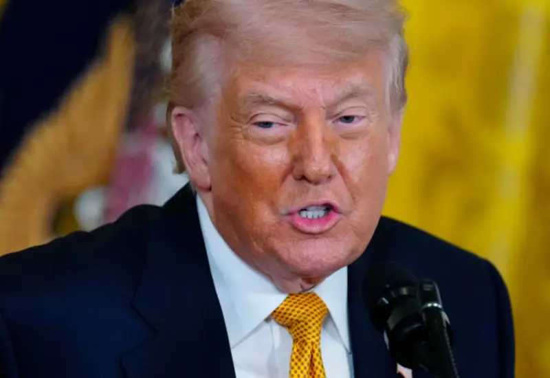El presidente Donald Trump afirma que existen muy buenas conversaciones con Irán, asegurando que no existe una fecha límite para alcanzar el pacto.