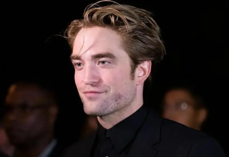 Robert Pattinson volverá a encarnar al caballero oscuro.