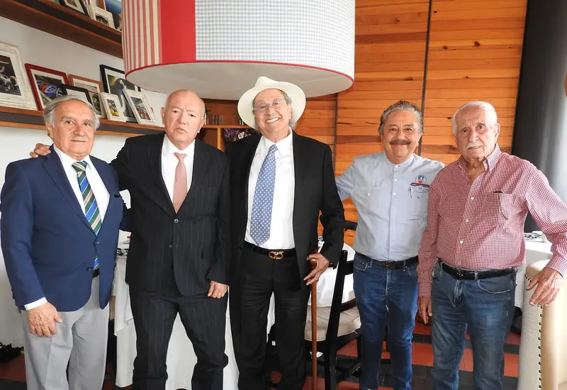 Los licenciados Roberto Gómez Argüello, David Colmenares Páramo, Ericel Gómez Nucamendi, Alberto Neftalí García Arango y José Luis Álvarez.