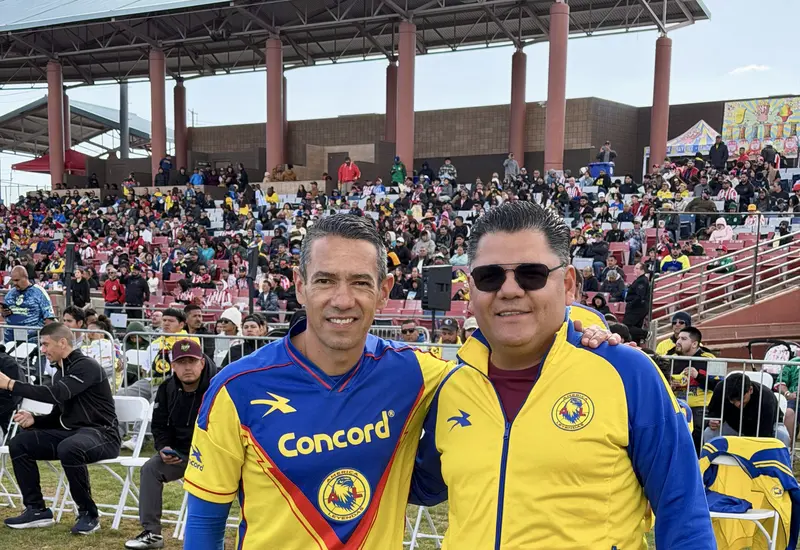 En la foto del recuerdo.