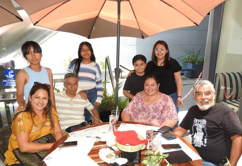 Familias Amador Palacios y Amador Escutia.