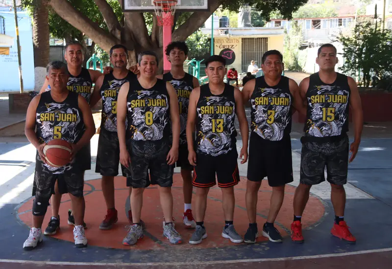 San Juan dividió triunfos en la doble programación