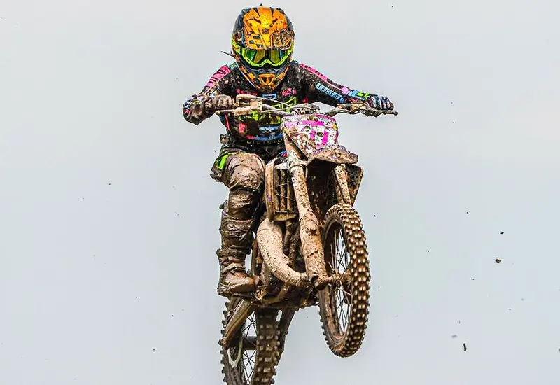 Nina Valentina Torija consiguió campeonato juvenil y subcampeonato elite