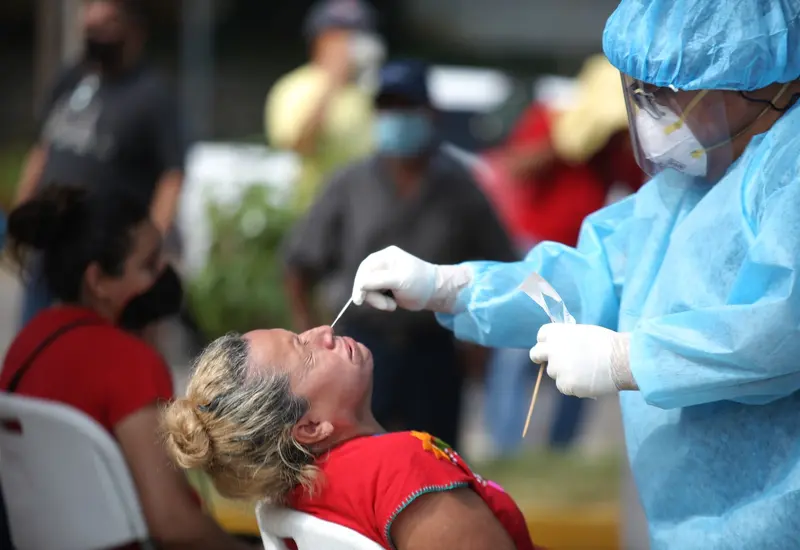 pandemia covid Ómnicron
